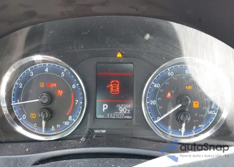 2018 Toyota Corolla Le z USA, uszkodzony, nr VIN 5YFBURHE5JP836783